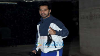 Photos: Varun Dhawan snapped at the gym