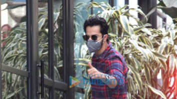 Photos: Varun Dhawan spotted at Maddock Office in Santacruz