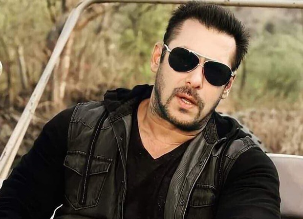 VIDEO Salman Khan dances to ‘Dhadke Dil Baar Baar’ from Dulhan Hum Le Jayenge on Bigg Boss 14