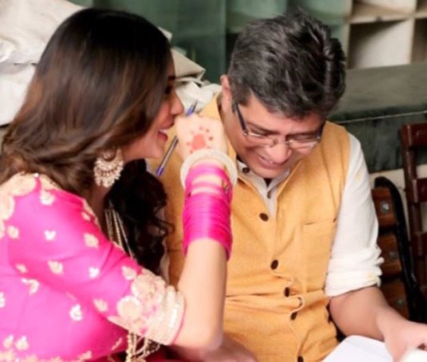 Screenwriters Kanika Dhillon and Himanshu Sharma tie the knot; see pics