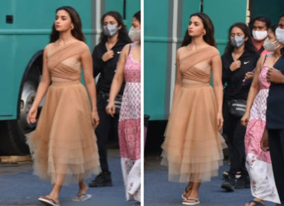 Alia Bhatt makes a starry appearance in a nude bandage dress for an ad  shoot : Bollywood News - Bollywood Hungama