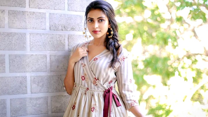 Amala Paul: “Allu Arjun is SUPER CHARMING and he’s one of the BEST…”| Rapid Fire | Prabhas Amala Paul: “Allu Arjun is SUPER CHARMING and he’s one of the BEST…”| Rapid Fire | Prabhas