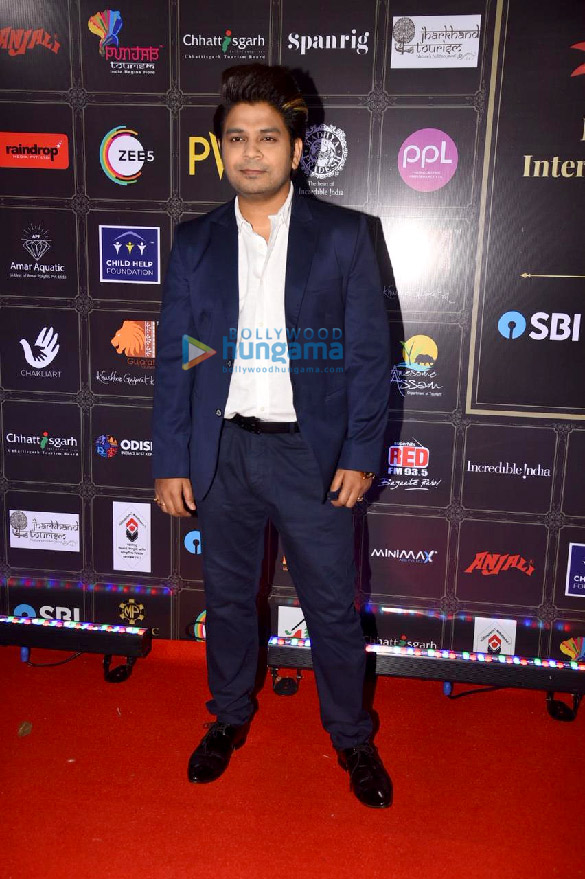 celebs grace the dadasaheb phalke international film festival awards 2021 070 1