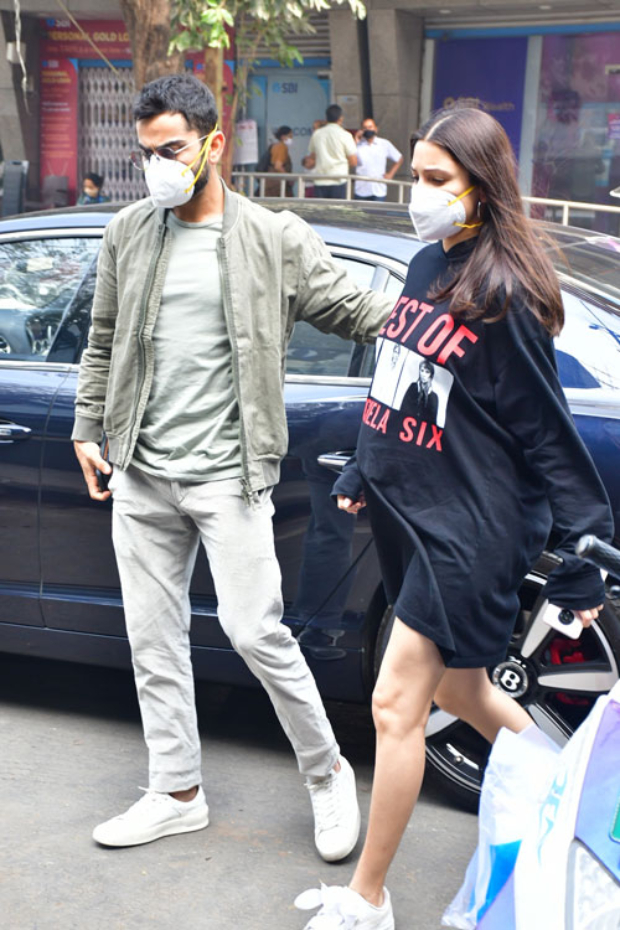 Oversized hoodie trend taking over Kareena Kapoor Khan, Anushka Sharma, Tara Sutaria, Ananya Panday's wardrobe-