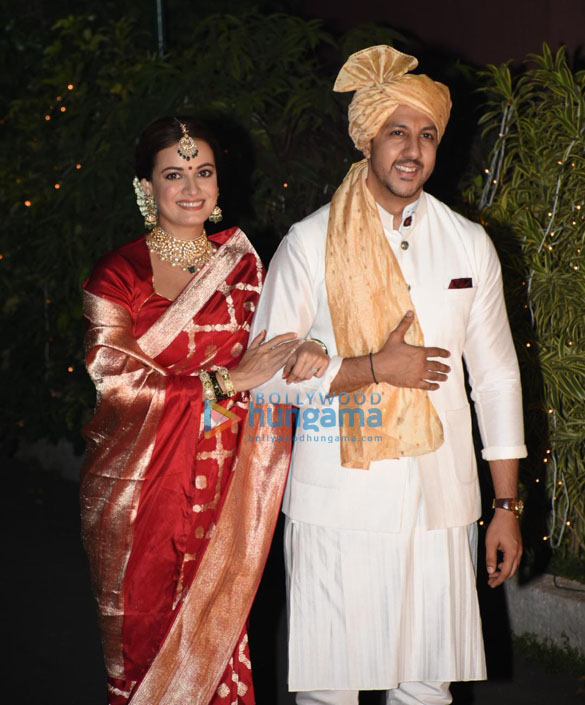 photos dia mirza and vaibhav rekhi pose for the paparazzi as married couple 4