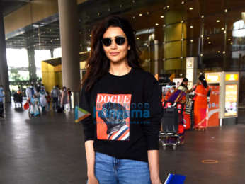Photos: Janhvi Kapoor, Anil Kapoor, Karishma Tanna and others snapped at the airport