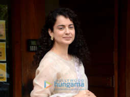 Photos: Kangana Ranaut spotted in Juhu