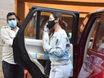 Photos: Malaika Arora spotted in Bandra