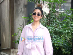 Photos: Nimrat Kaur spotted at a salon in Khar