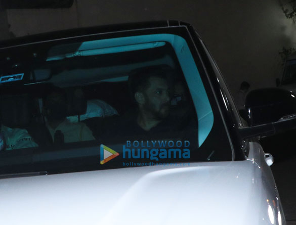 Photos: Salman Khan snapped after shoot at YRF studios in Andheri Photos: Salman Khan snapped after shoot at YRF studios in Andheri