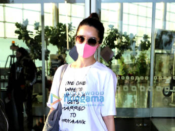 Photos: Shraddha Kapoor, Varun Dhawan, Amyra Dastur and others snapped at the airport