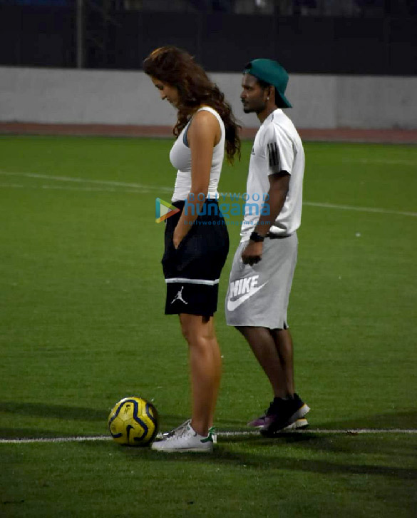 photos tiger shroff disha patani and others snapped at football ground in bandra 3
