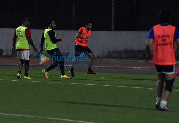 photos tiger shroff disha patani and others snapped at football ground in bandra 5