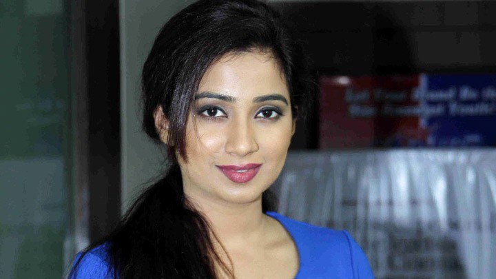 Shreya BREAKS SILENCE on Singers buying views: “UNFORTUNATE hai ki STATS has become…” Shreya BREAKS SILENCE on Singers buying views: “UNFORTUNATE hai ki STATS has become…”