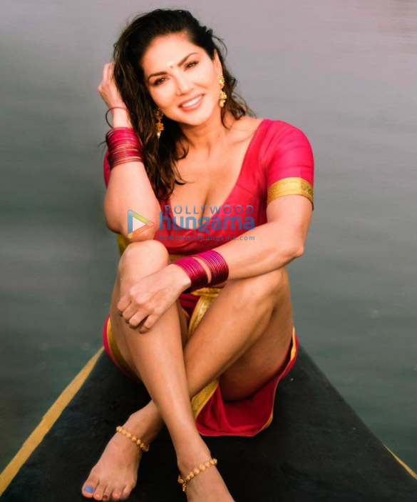 sunny leone 4 4