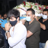 Rajiv Kapoor funeral: Ranbir Kapoor lends shoulder to uncle’s mortal remains; Alia Bhatt, Shah Rukh Khan attend