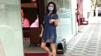 Divya Khosla Kumar spotted at T-Series office in Andheri