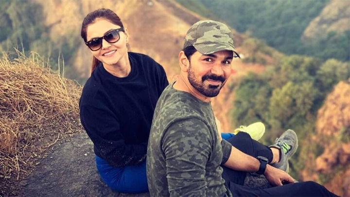 EXCLUSIVE- Rubina Dilaik REVEALS how her LOVE STORY with Abhinav started | Fan Questions EXCLUSIVE- Rubina Dilaik REVEALS how her LOVE STORY with Abhinav started | Fan Questions