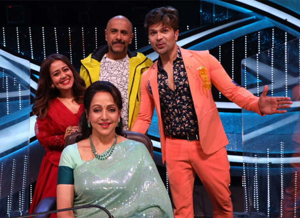 Hema Malini to grace the sets of Indian Idol Season 12, poses with the judges