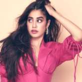 Janhvi Kapoor’s response to her fan asking for a kiss is hilarious!