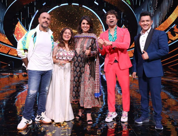 Neetu Kapoor graces the sets of Indian Idol 12 for a special episode dedicated to Rishi Kapoor
