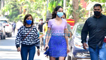 Photos: Ananya Panday snapped at a shoot in Bandra