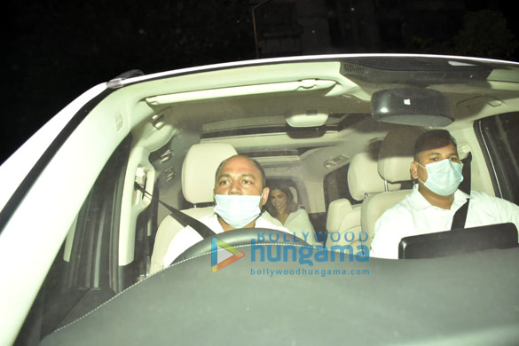photos celebs attend alia bhatts birthday party at karan johar house in bandra 9