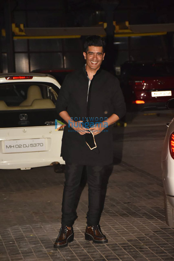 photos celebs snapped at bunty sachdevas house party 10