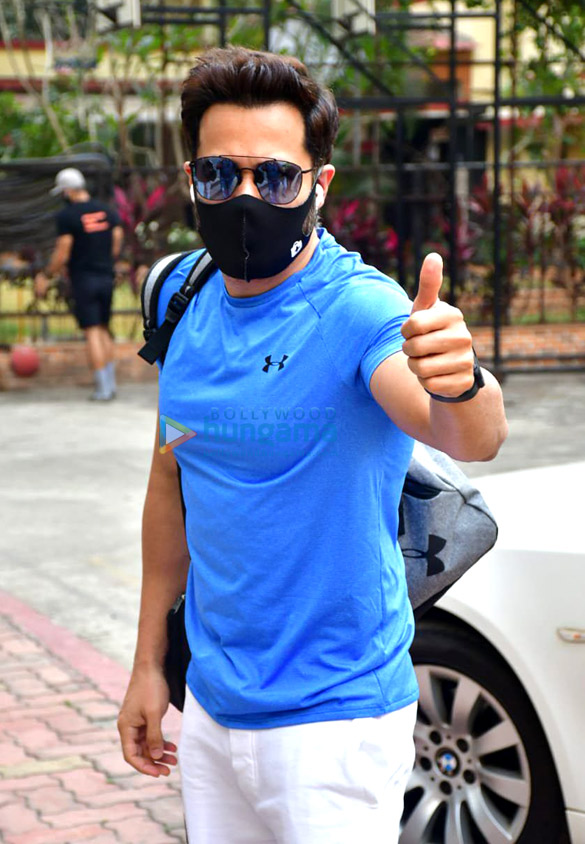 Photos: Emraan Hashmi spotted at gym Photos: Emraan Hashmi spotted at gym