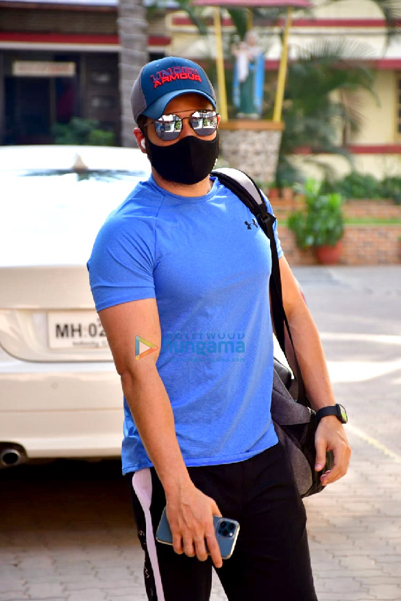 photos emraan hashmi spotted at gym 1