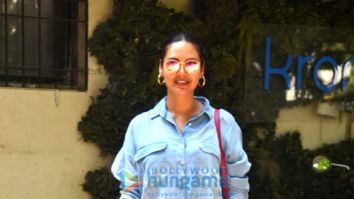 Photos: Esha Gupta spotted at Kromakay salon in Juhu