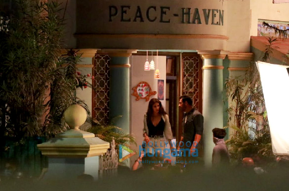 photos john abraham and disha patani snapped shooting in bandra 2