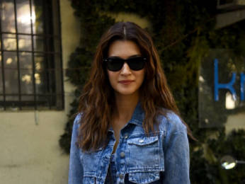 Photos: Kriti Sanon snapped at Kromakay salon in Juhu