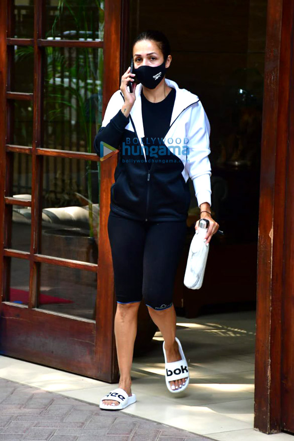 Photos: Malaika Arora spotted in Bandra Photos: Malaika Arora spotted in Bandra