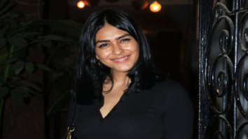 Photos: Mrunal Thakur snapped in Bandra