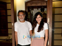 Photos: Pooja Chopra snapped at Rakeysh Omprakash Mehra’s office in Bandra