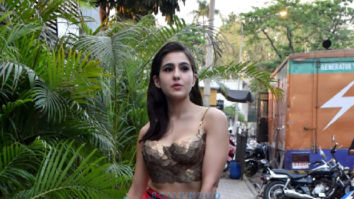 Photos: Sara Ali Khan snapped after a photoshoot in Juhu