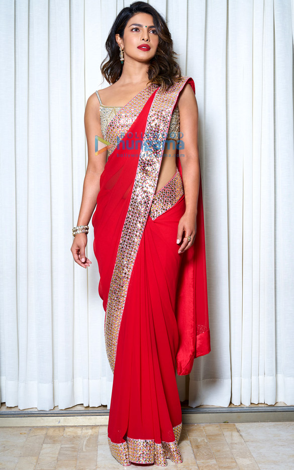 priyanka chopra jonas 2 3