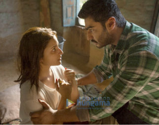 Movie Stills Of The Movie Sandeep Aur Pinky Faraar