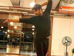 Sidharth Shukla poses like Michael Jackson, says something exciting is coming up