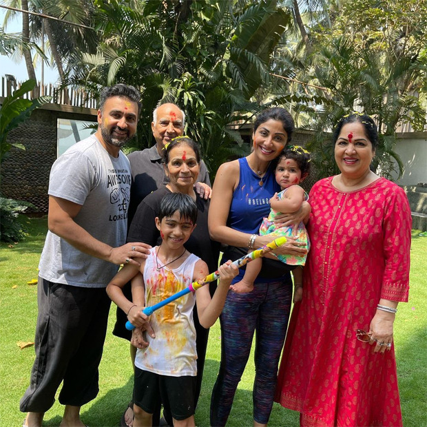 Shilpa Shetty shares family pictures from Holi celebration as baby Samisha steals the show 