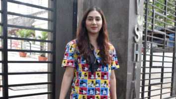 Disha Parmar spotted at Lokhandwala complex in Andheri