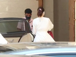 Jacqueline Fernandez spotted in Bandra