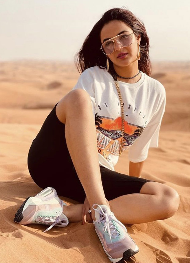 Jasmin Bhasin and Aly Goni are lovebirds in Dubai, share their pictures from their holiday