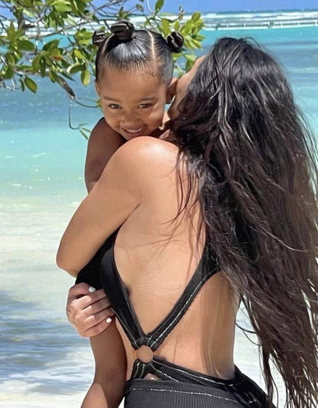 Kim Kardashian dons bold monokini with cycling shorts, twins with daughter Chicago Kim Kardashian dons bold monokini with cycling shorts, twins with daughter Chicago