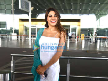 Photos: Kriti Sanon and Nikki Tamboli snapped at the airport
