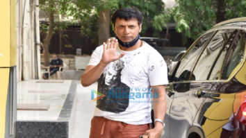 Photos: Madhur Bhandarkar snapped in Andheri