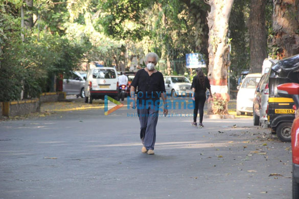 photos naseeruddin shah snapped in bandra 3