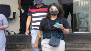 Photos: Neetu Kapoor spotted in Bandra