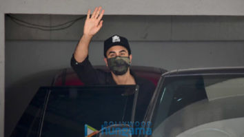 Photos: Ranbir Kapoor spotted at a clinic
